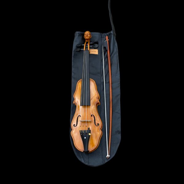 Pocket violin, Pochette